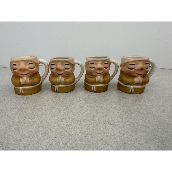 Vintage Friar Tuck Monk Mini Cups Shot Glasses Decanter Lot Of 4 Japan - Picture 2 of 7